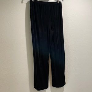 Chico’s travelers pants. Size 2 short. Black
